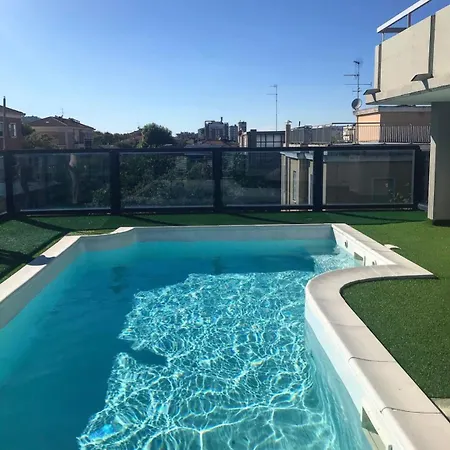 凯撒酒店 酒店 佩萨罗