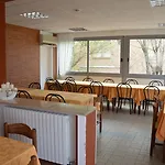 Caesar Hotel 3*